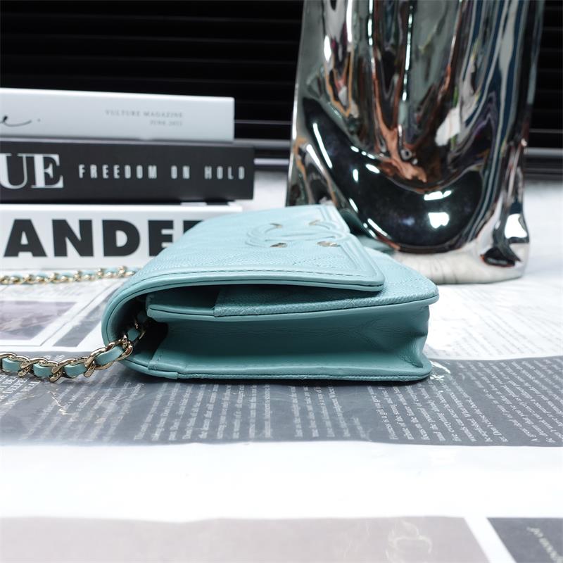 Pre-owned Chanel Blue Calfskin Shoulder Bag