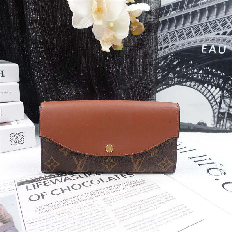Louis Vuitton Emilie Monogram Wallet