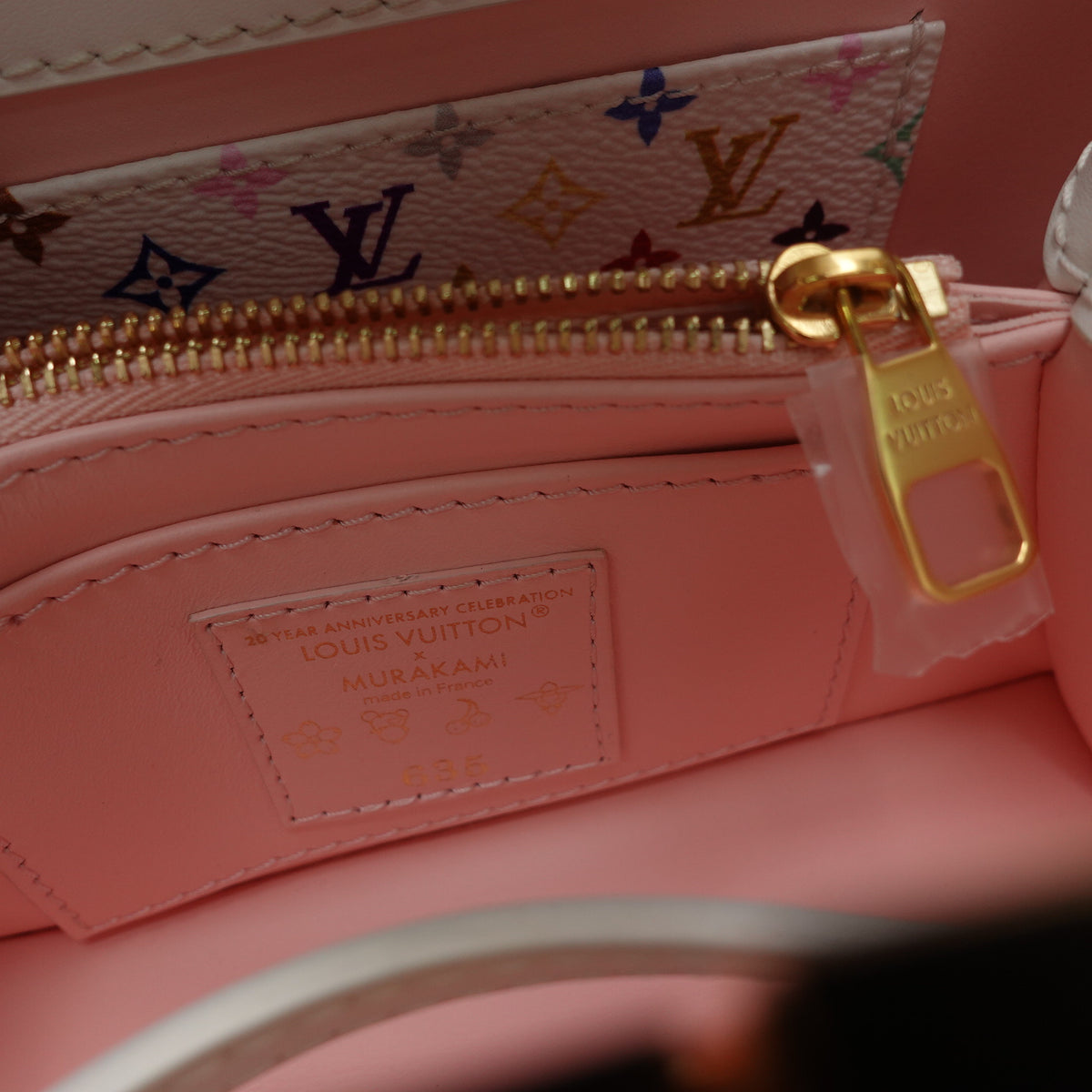 Pre-owned Louis Vuitton Capucines White Calfskin Shoulder Bag - Deposit