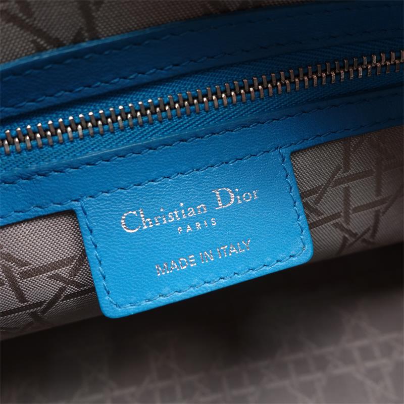 Pre-owned Dior Lady Medium Light Blue Lambskin Shoudler Bag - TS