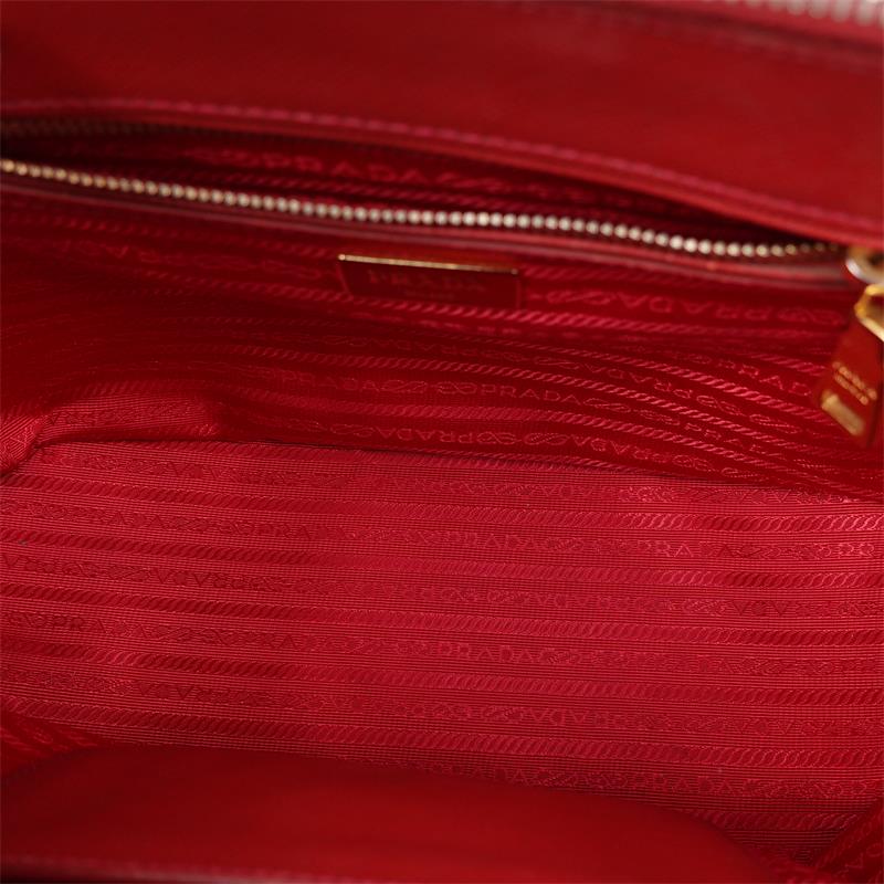 【DEAL】Pre-owned Prada Galleria Red Saffiano Shoulder Bag