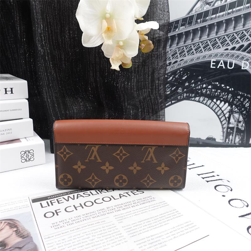 Louis Vuitton Emilie Monogram Wallet