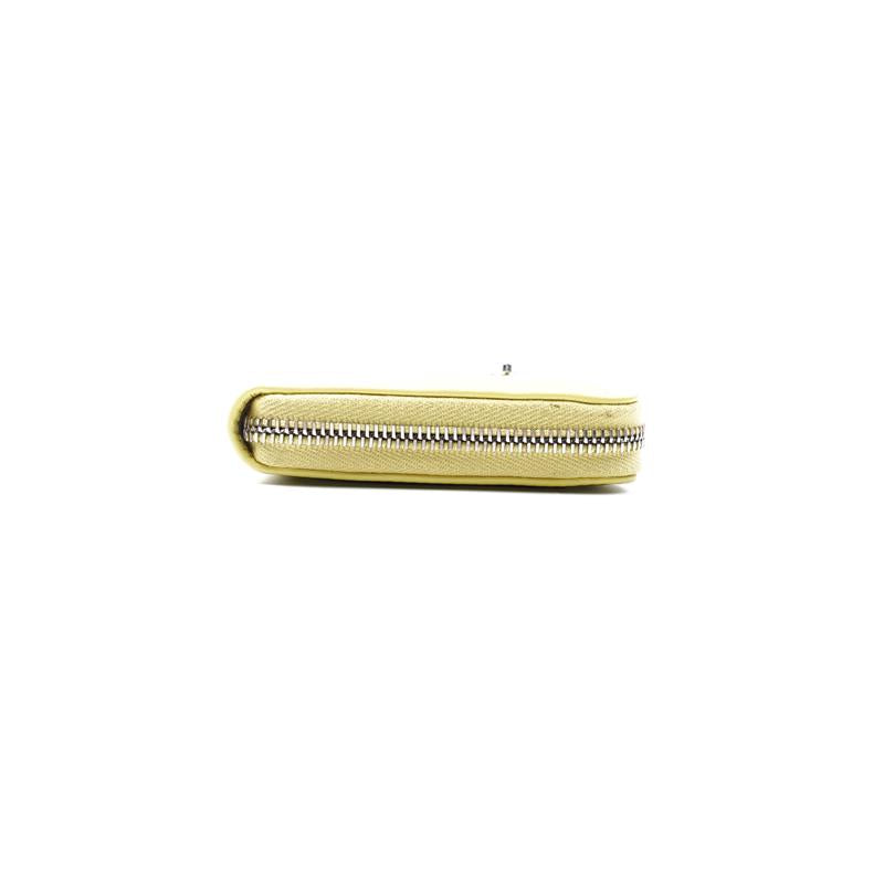 Pre-owned Chanel Light Yellow Calfskin Wallet
