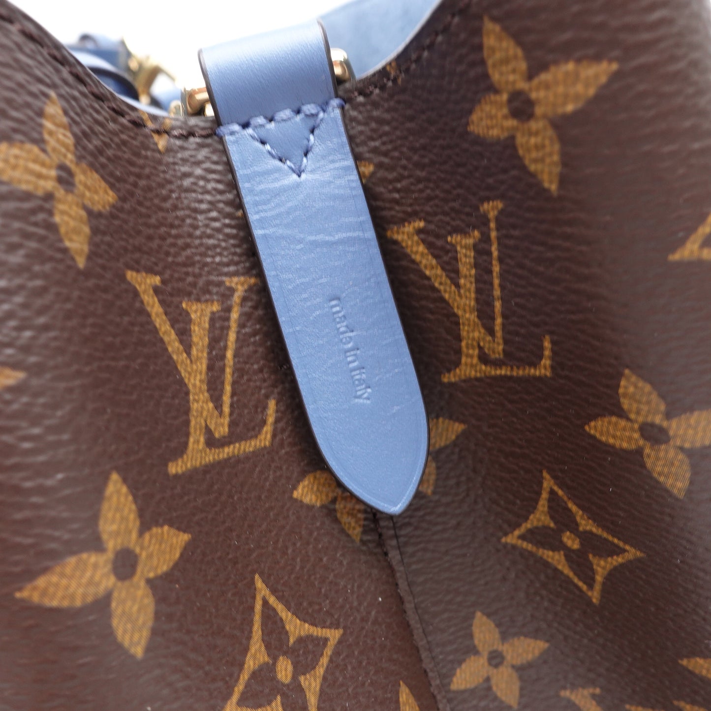 Pre-owned Louis Vuitton Neonoe Monogram Coated Canvas Shoulder Bag