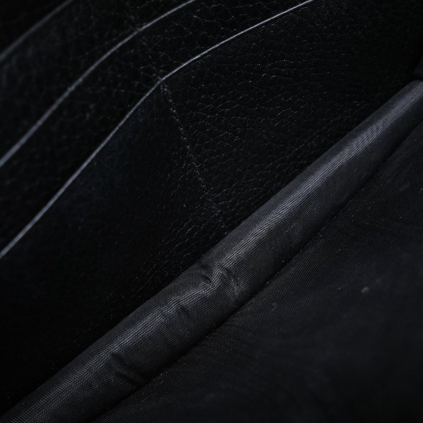 Pre-owned Gucci WOC Black Calfskin Crossbody Bag