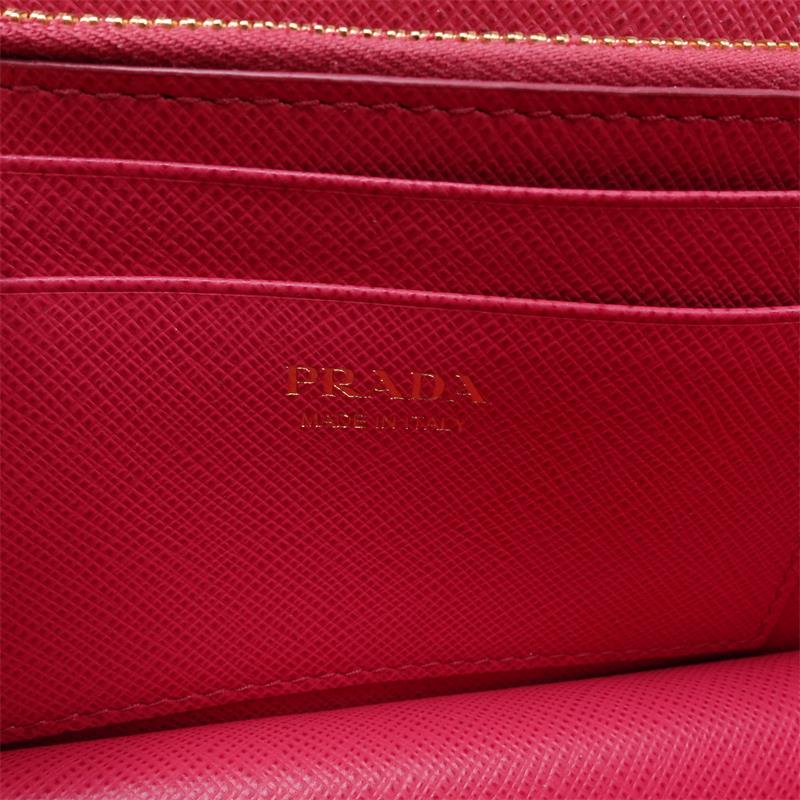 Pre-owned Prada WOC Pink Saffiano Calfskin Crossbody Bag