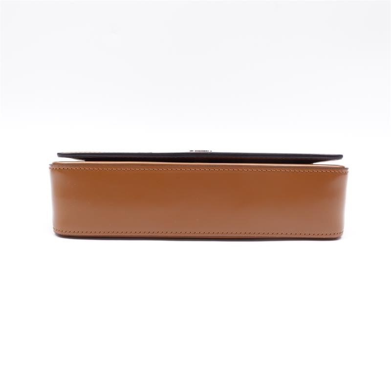 Pre-owned Fendi First Brown Calfskin Shoulder Bag-HZ