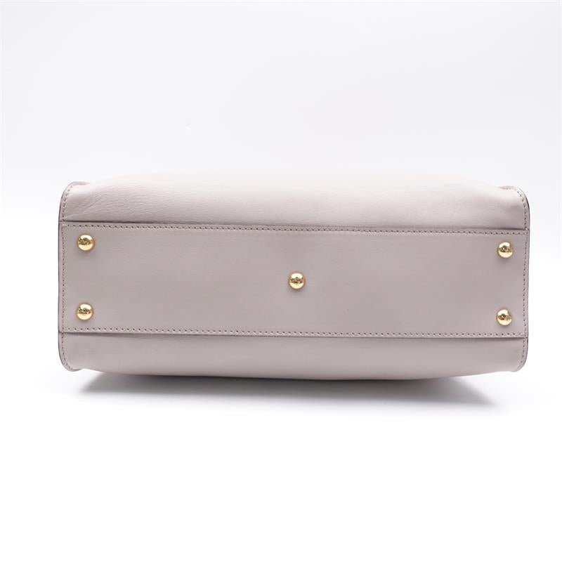Pre-owned Fendi Peekaboo Iseeu Grey Calfskin Shoulder Bag - HZ