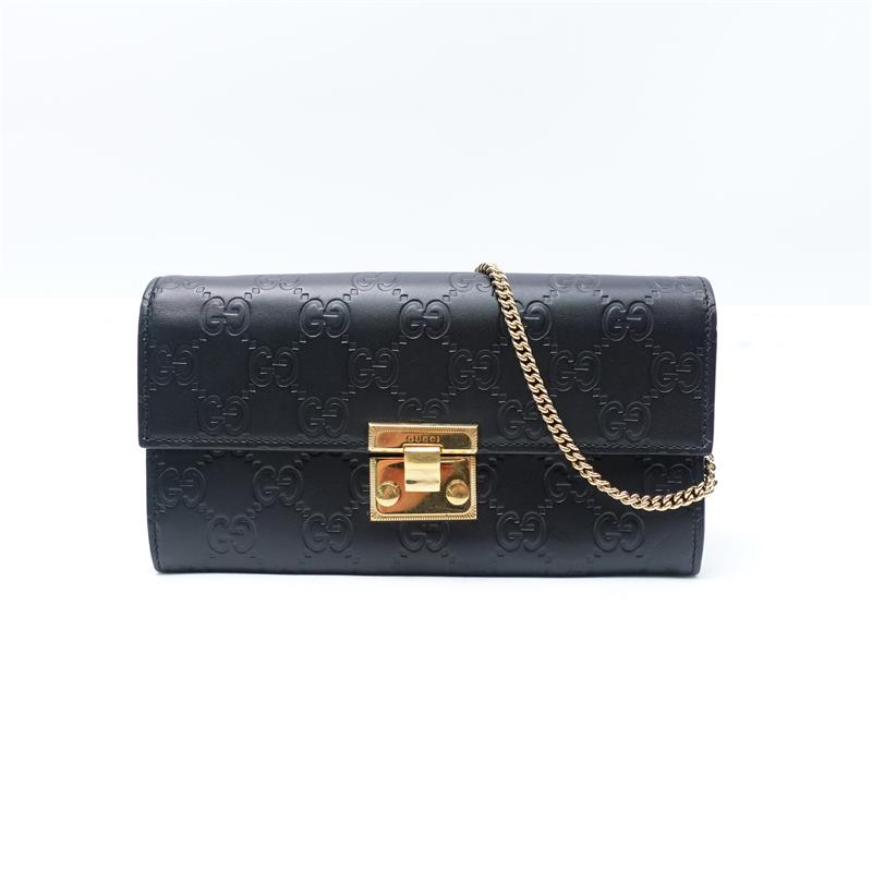Pre-owned Gucci Padlock Black GG Embossed Calfskin Shoulder Bag
