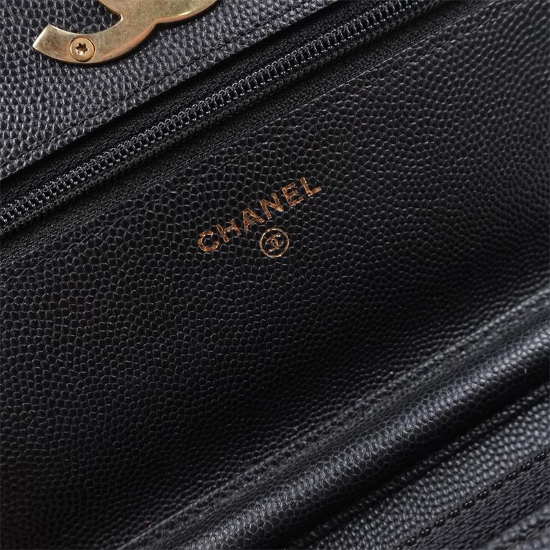 Pre-owned Chanel Black Calfskin Woc