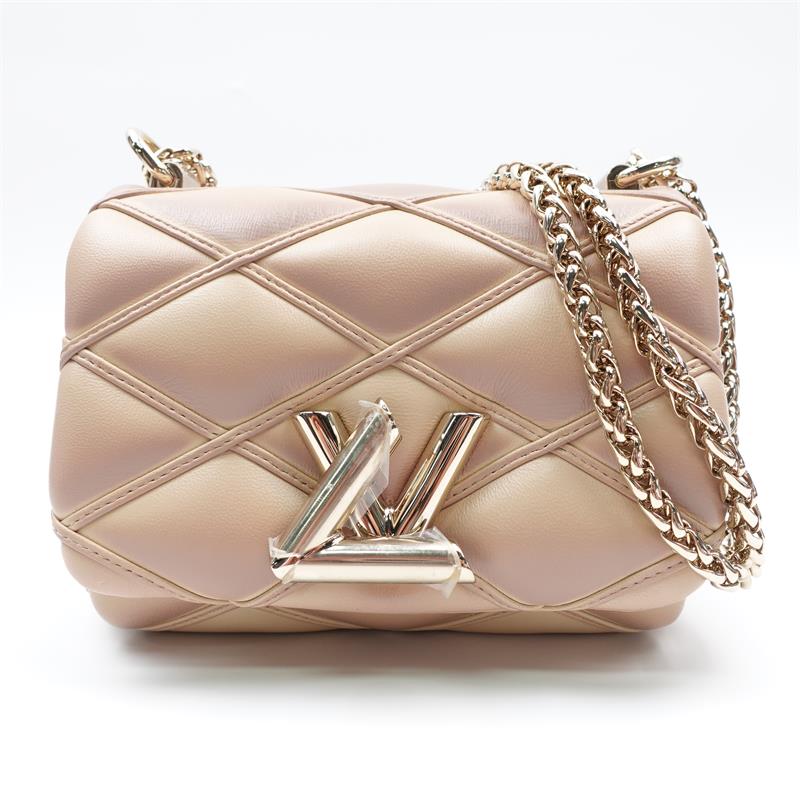 Pre-owned Louis Vuitton Twist Pink Lambskin Shoulder Bag