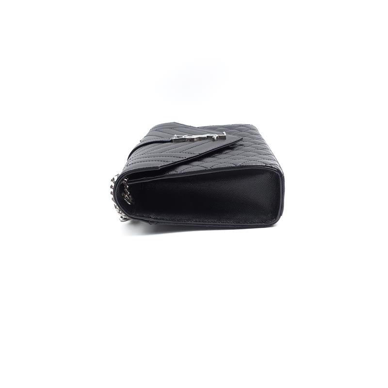 【Deal】Saint Laurent Envelope Medium Black Leather Shoulder Bag