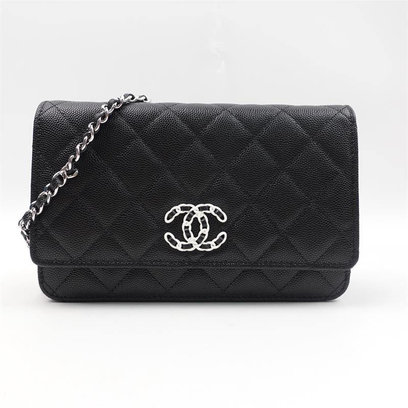 Pre-owned Chanel Black Calfskin Crossbody-HZ