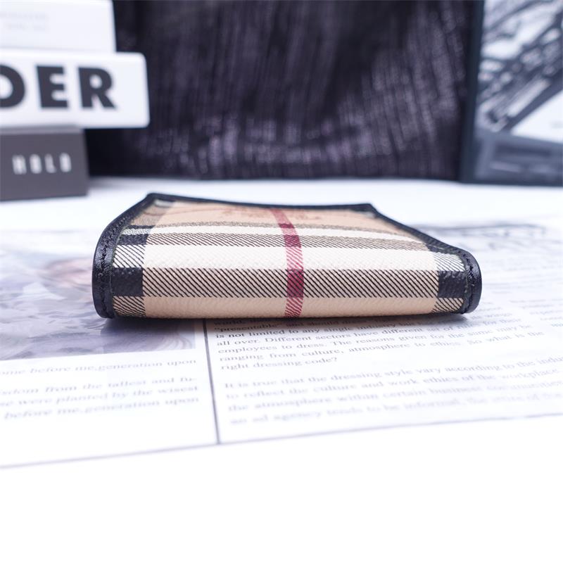 【DEAL】Burberry Nova Coated Canvas Short Wallet