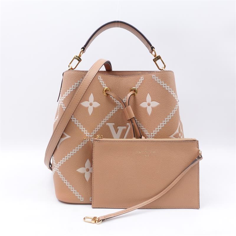 Pre-owned Louis Vuitton Brown Neonoe Calfskin Shoulder Bag