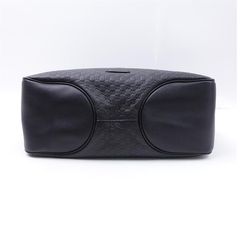 Pre-owned Gucci Black Calfskin Shoulder Bag