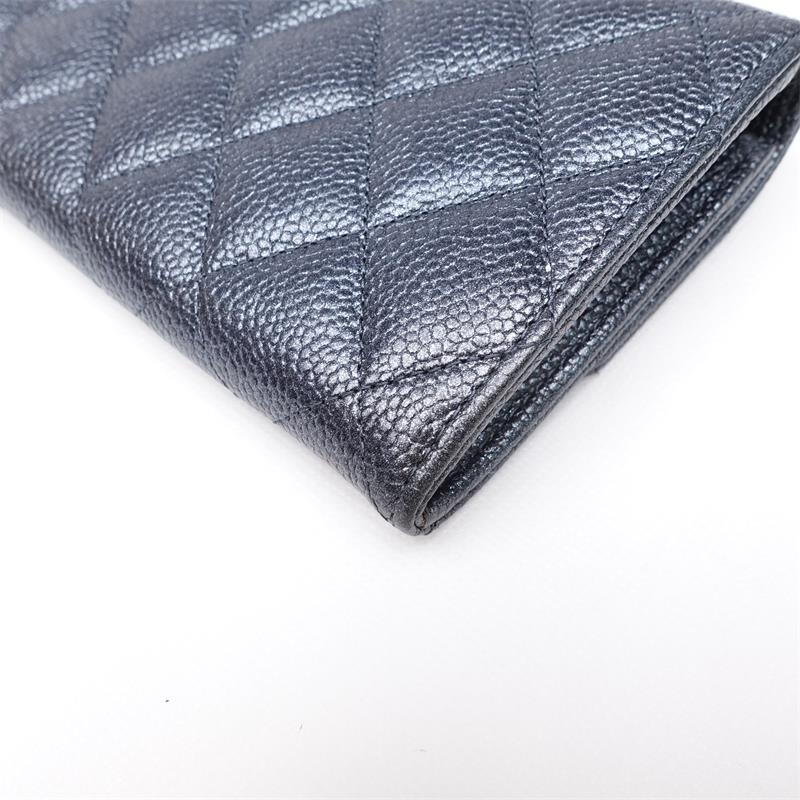 Pre-owned Chanel Black Calfskin Wallet