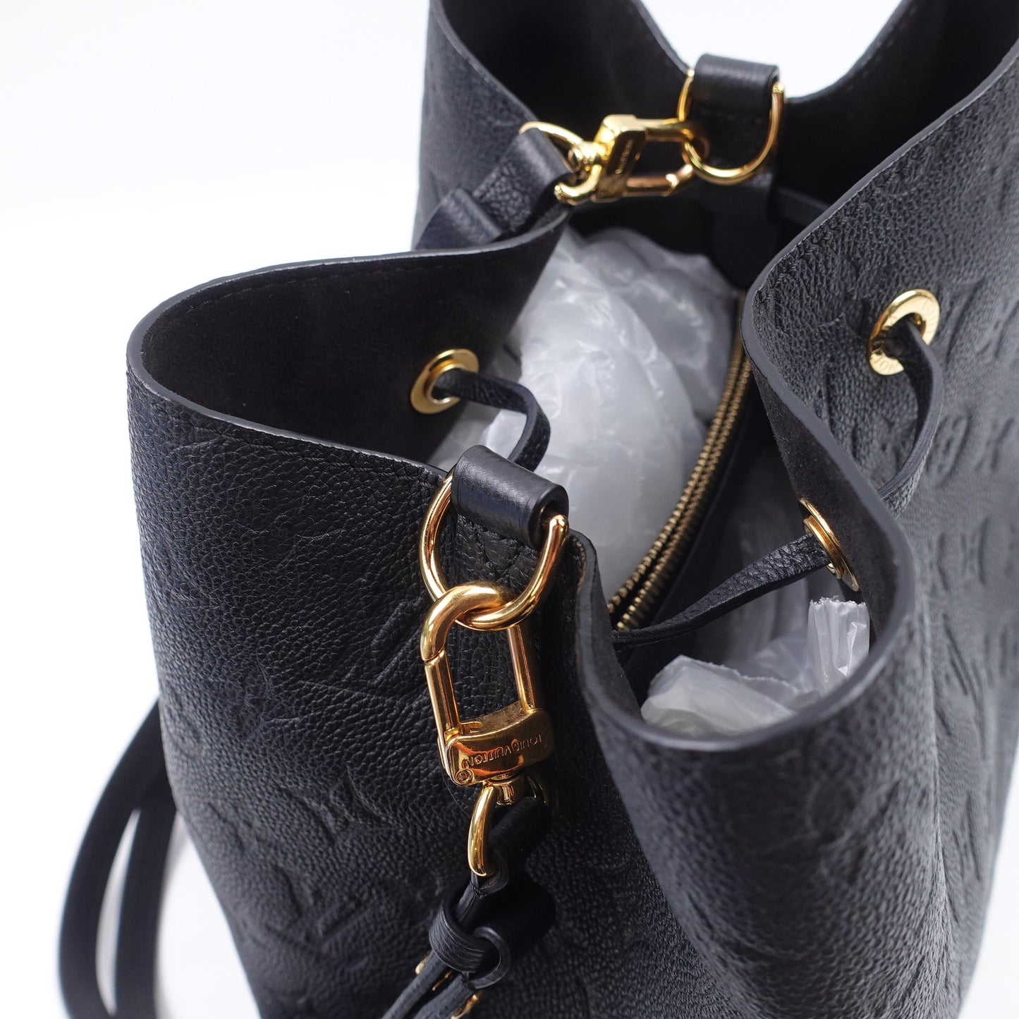 Pre-Owned Louis Vuitton Noe Black Calfskin Leather Shoulder Bag T10411427