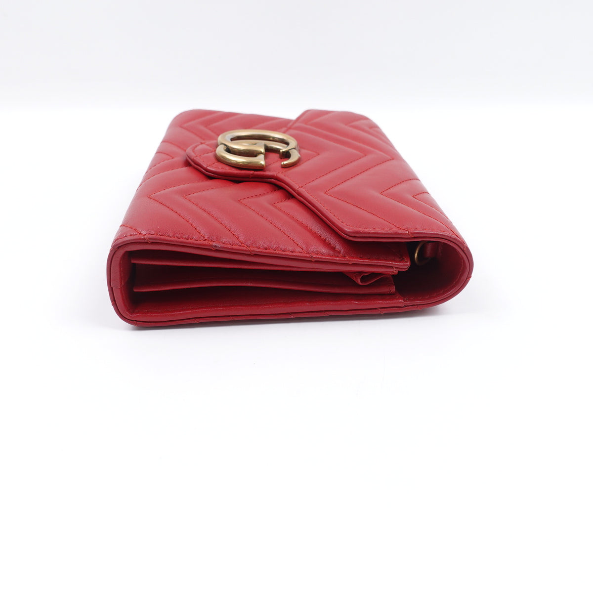 Pre-Owned Gucci GG Marmont Red Calfskin Leather Woc Bag T10413543