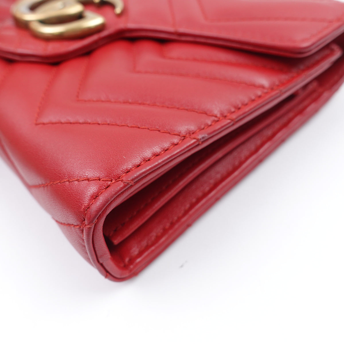Pre-Owned Gucci GG Marmont Red Calfskin Leather Woc Bag T10413543