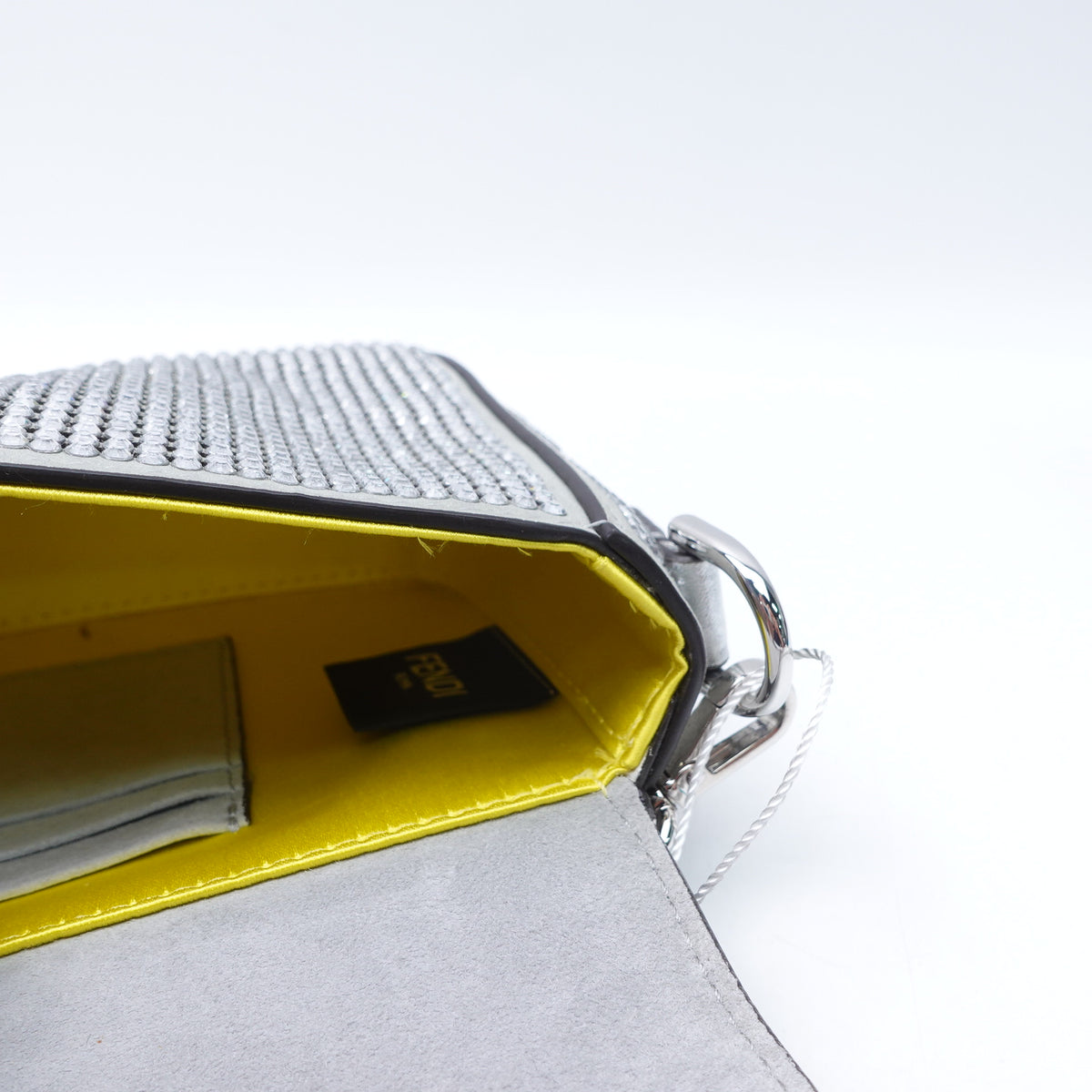 Pre-Owned Fendi Baguette Silver Crystal Shoulder Bag T10412491