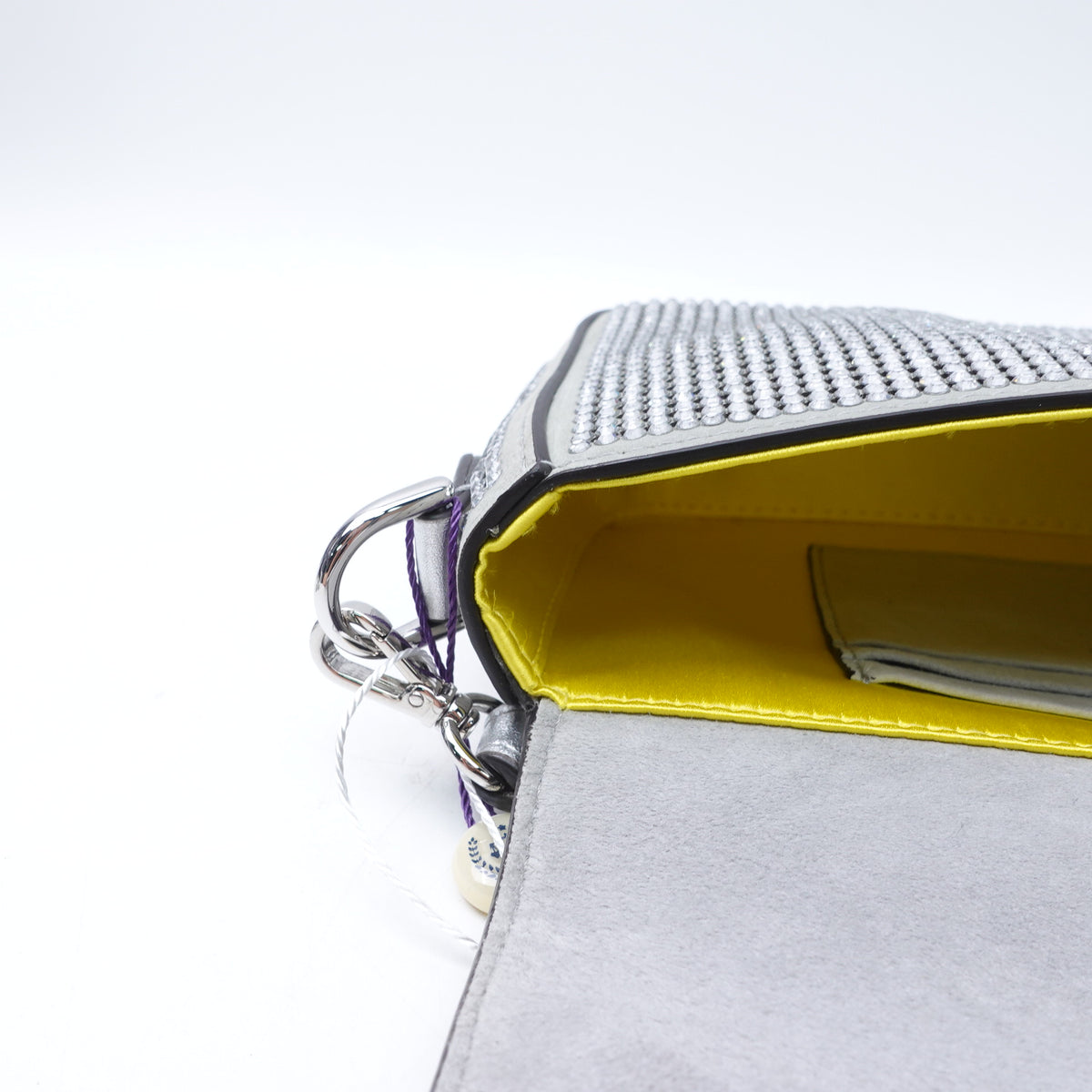 Pre-Owned Fendi Baguette Silver Crystal Shoulder Bag T10412491
