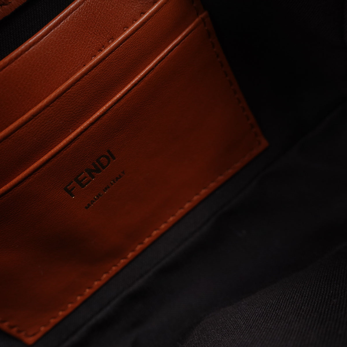 【DEAL】Pre-Owned Fendi Baguette Brown&Black Lambskin Leather Shoulder Bag