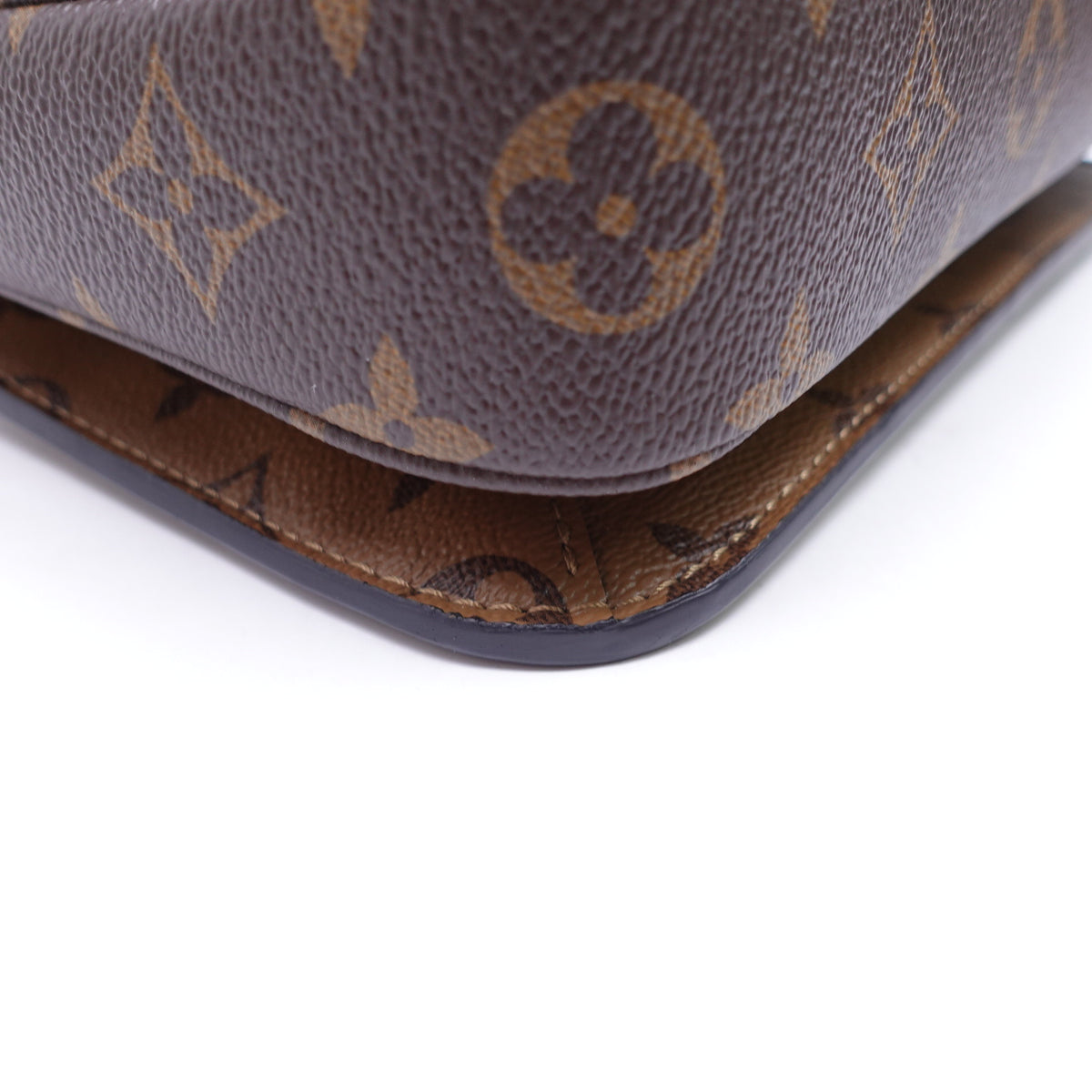 Pre-Owned Louis Vuitton Pochette Metis Brown Monogram Canvas Shoulder Bag T10414839
