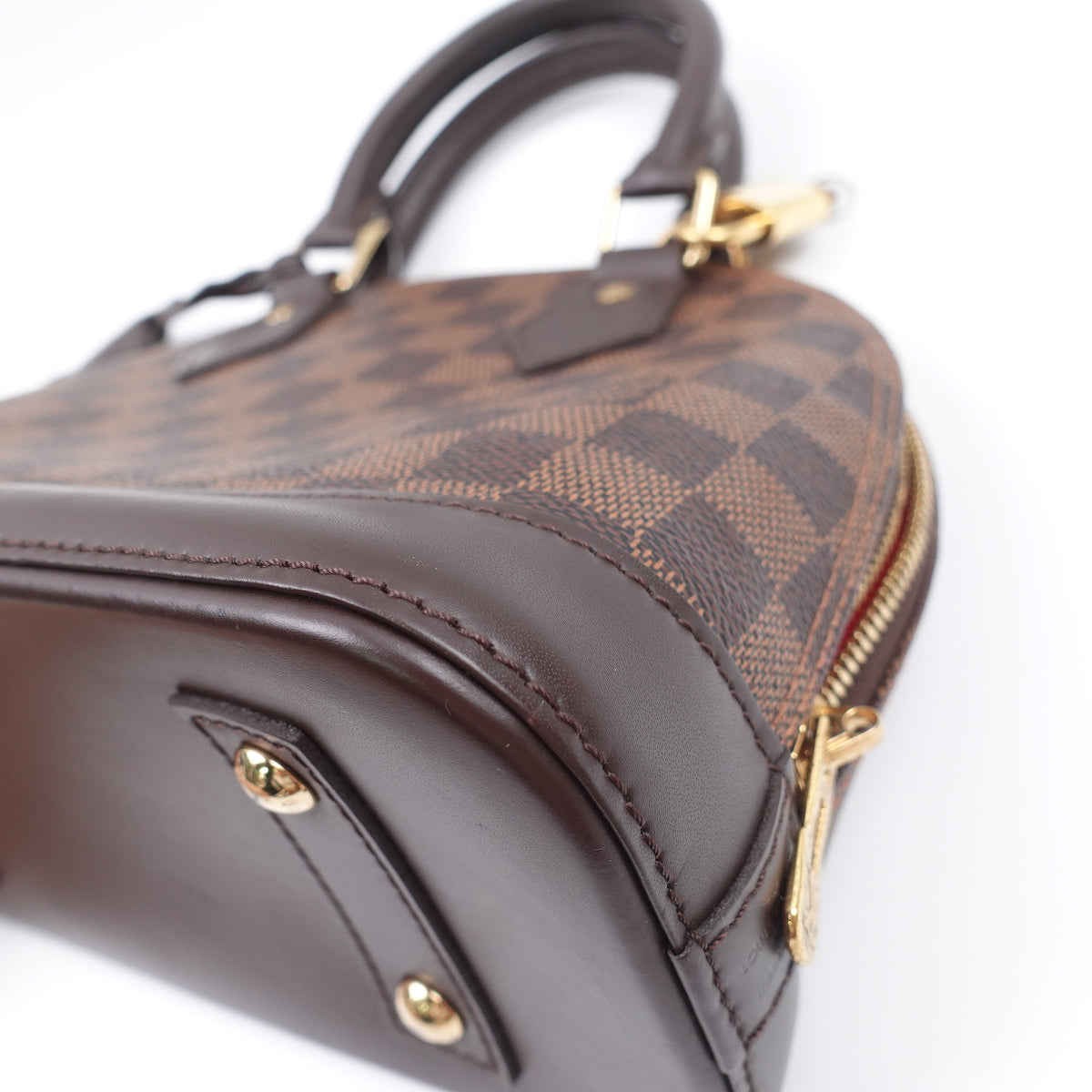 Pre-Owned Louis Vuitton Alma BB Brown Damier Ebene Canvas Shoulder Bag T10416083