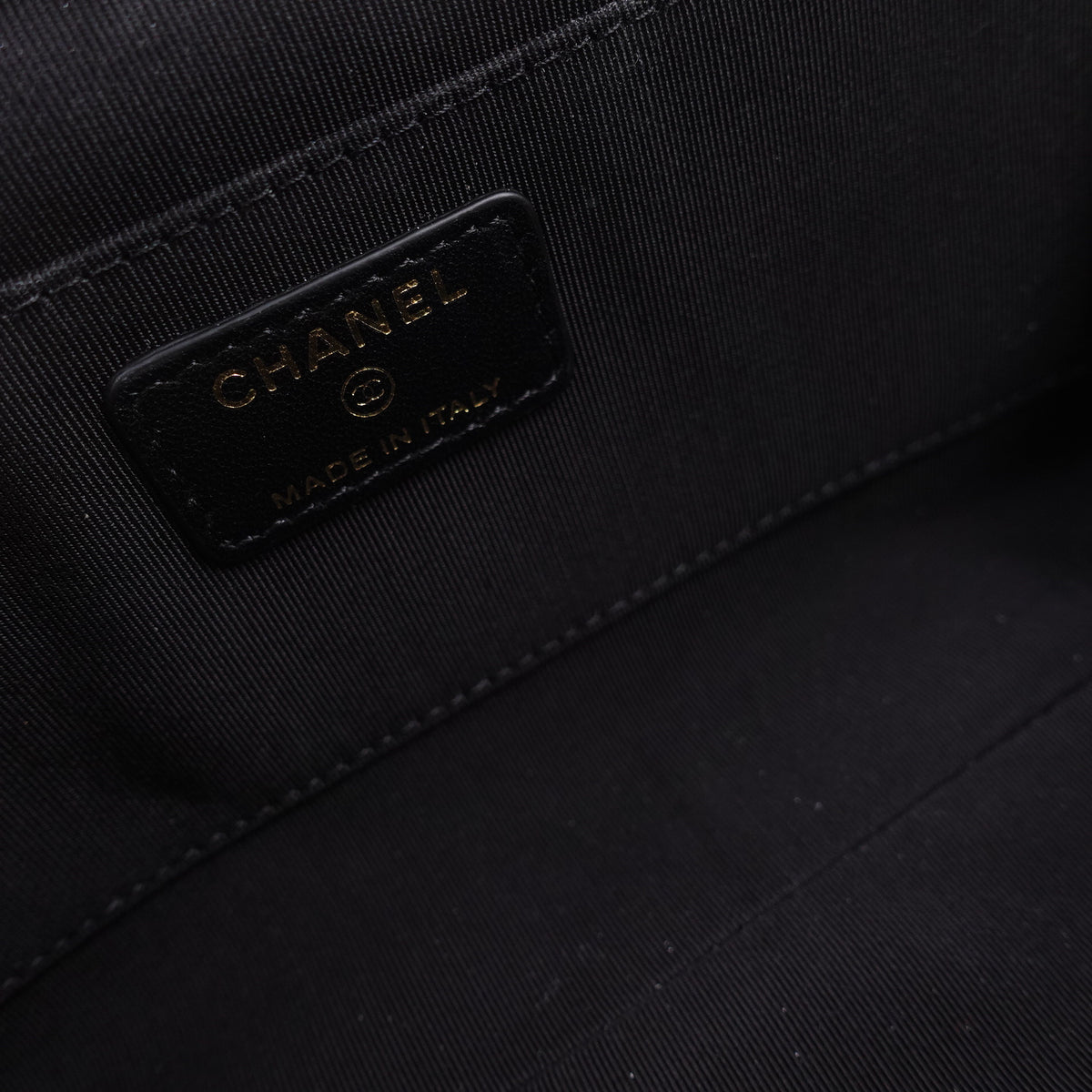 Chanel Black Tweed Clutch T10415653