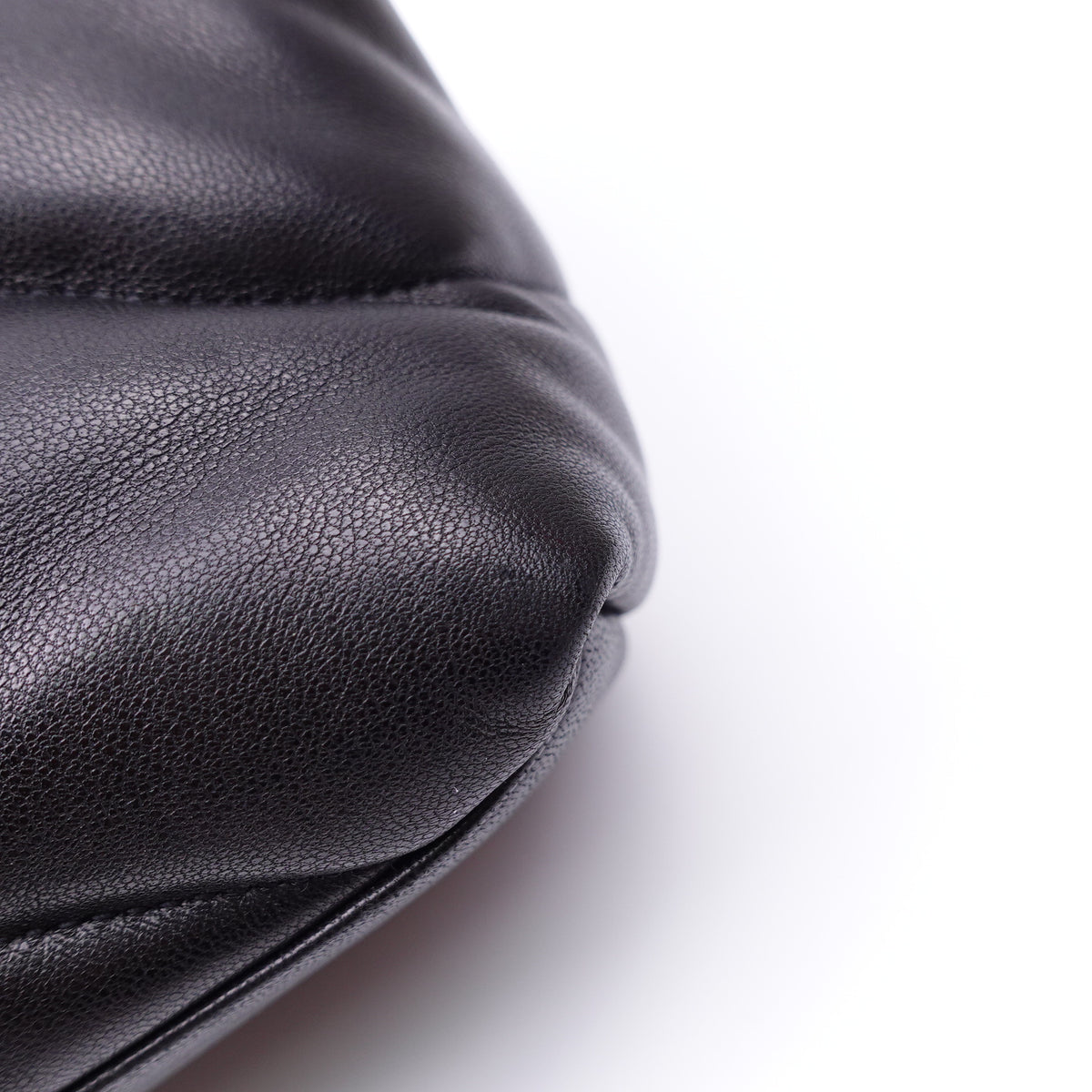 Pre-Owned Saint Laurent Puffer Black Lambskin Leather Shoulder Bag T10416791