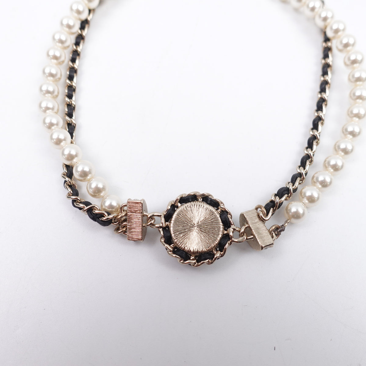 Pre-Owned Chanel Gold&Black Pearl Necklace T10417881