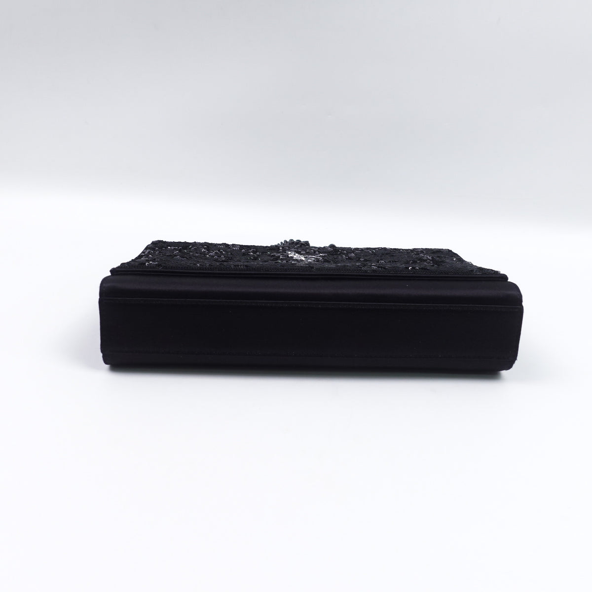 Pre-Owned Saint Laurent Kate Black Sequin Shoulder Bag T10422966
