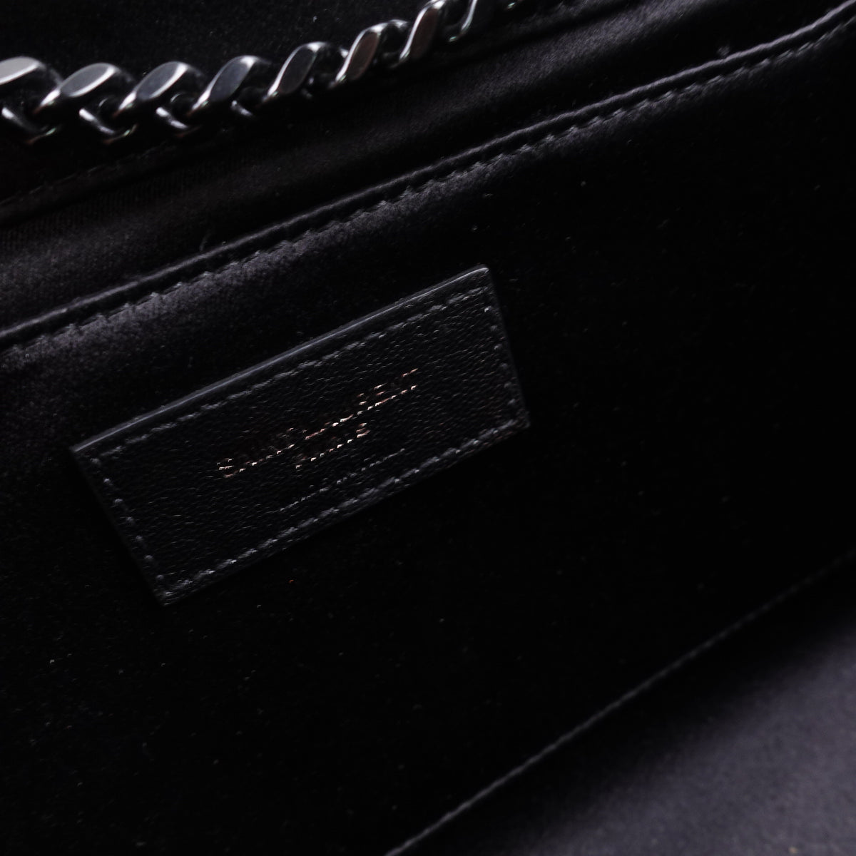 Pre-Owned Saint Laurent Kate Black Sequin Shoulder Bag T10422966