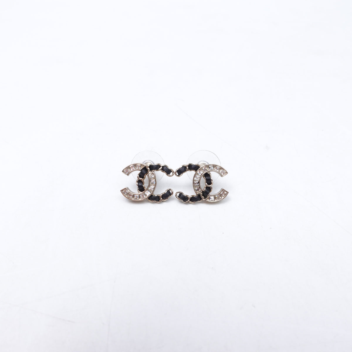 Pre-Owned Chanel Black&Gold Metal Earrings T10423828