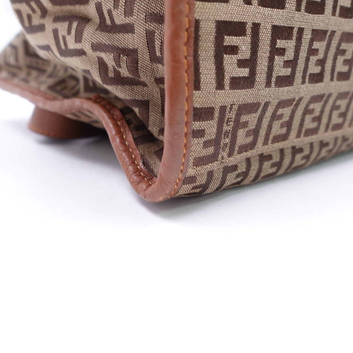 【DEAL】Pre-Owned Fendi Brown Canvas Tote Bag T10420846
