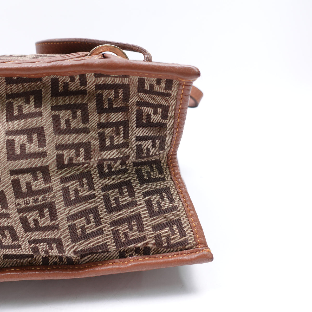 【DEAL】Pre-Owned Fendi Brown Canvas Tote Bag T10420846