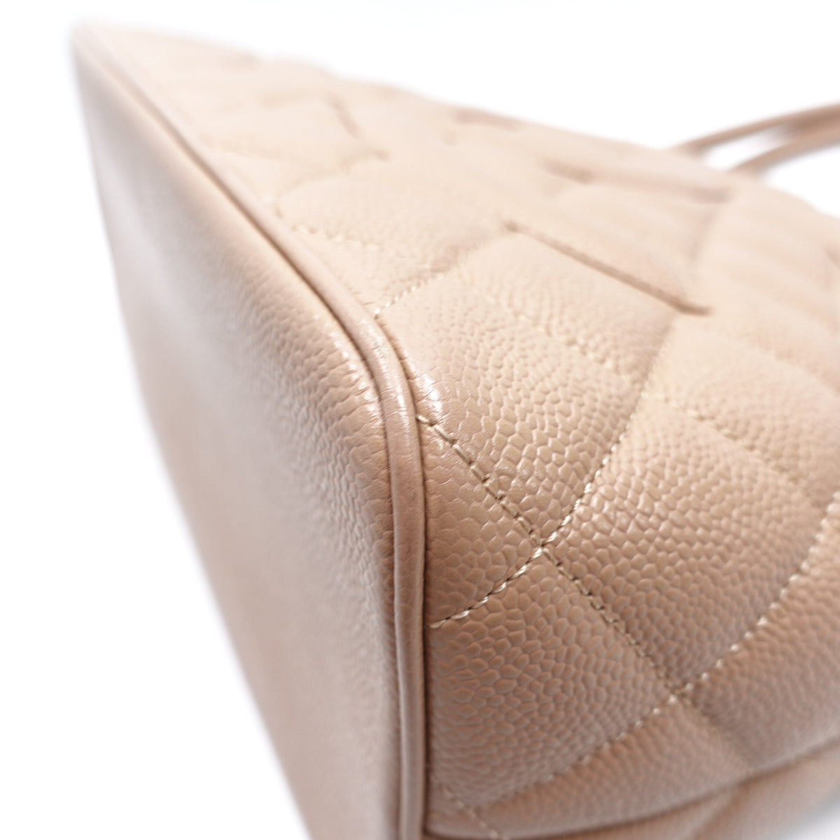 Pre-Owned Chanel Hilton Khaki Caviar Tote Bag T10425872