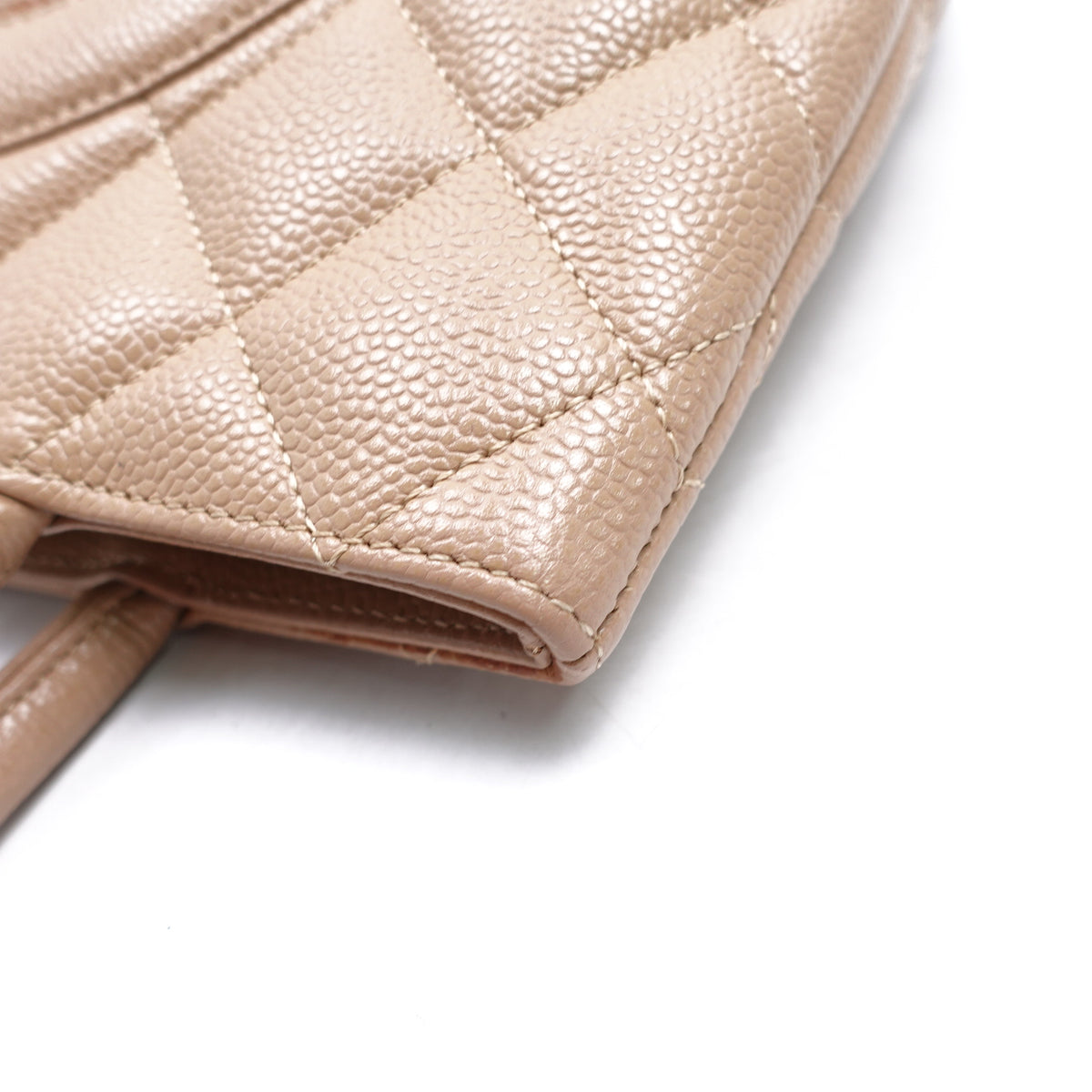 Pre-Owned Chanel Hilton Khaki Caviar Tote Bag T10425872