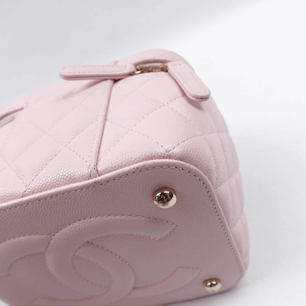 Chanel Vanity Case Pink Caviar Shoulder Bag T10426803