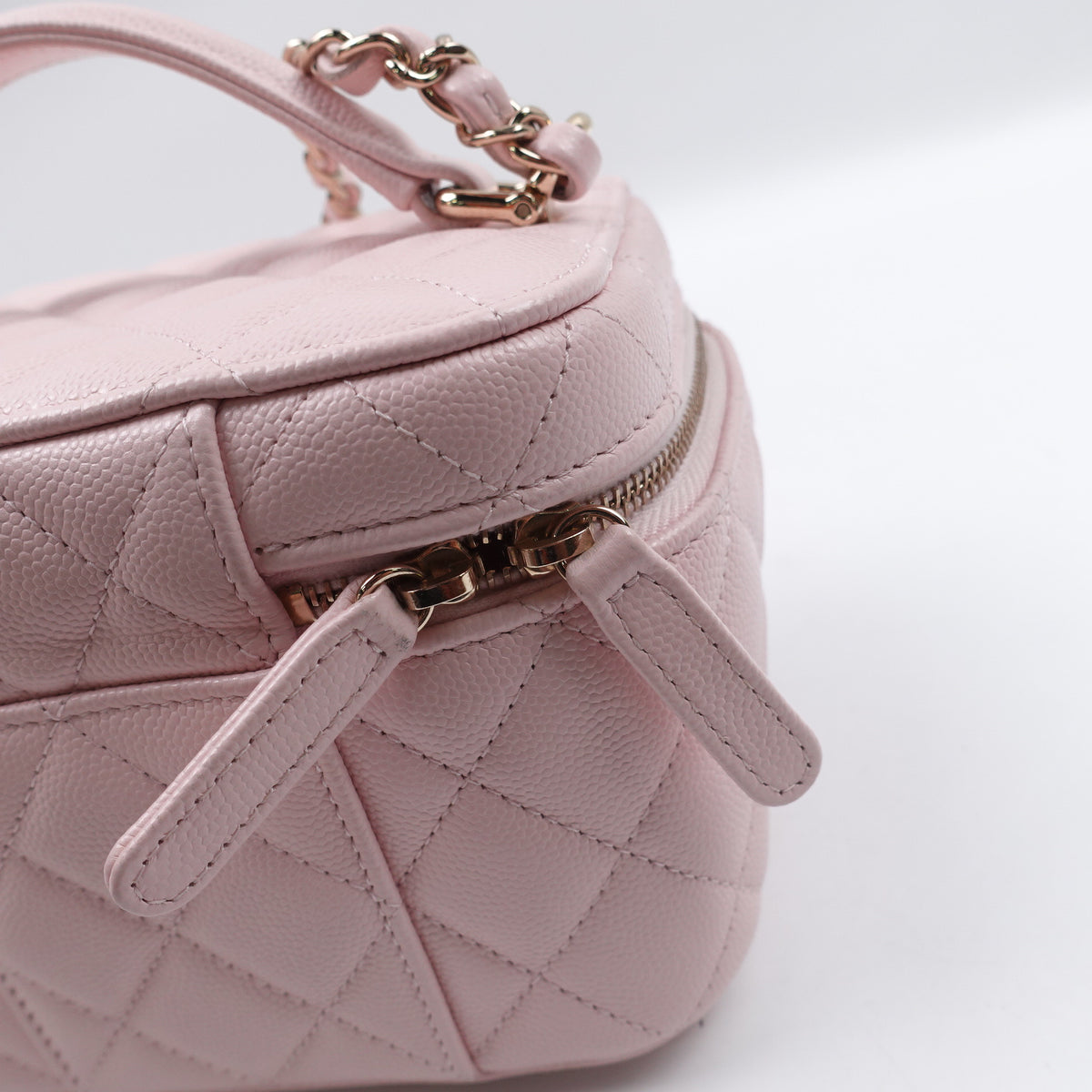 Chanel Vanity Case Pink Caviar Shoulder Bag T10426803