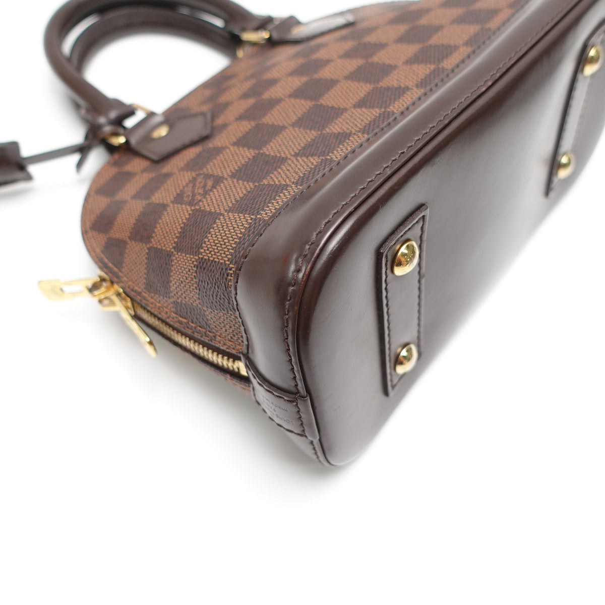 Pre-Owned Louis Vuitton Alma BB Brown Damier Ebene Canvas Shoulder Bag T10434432