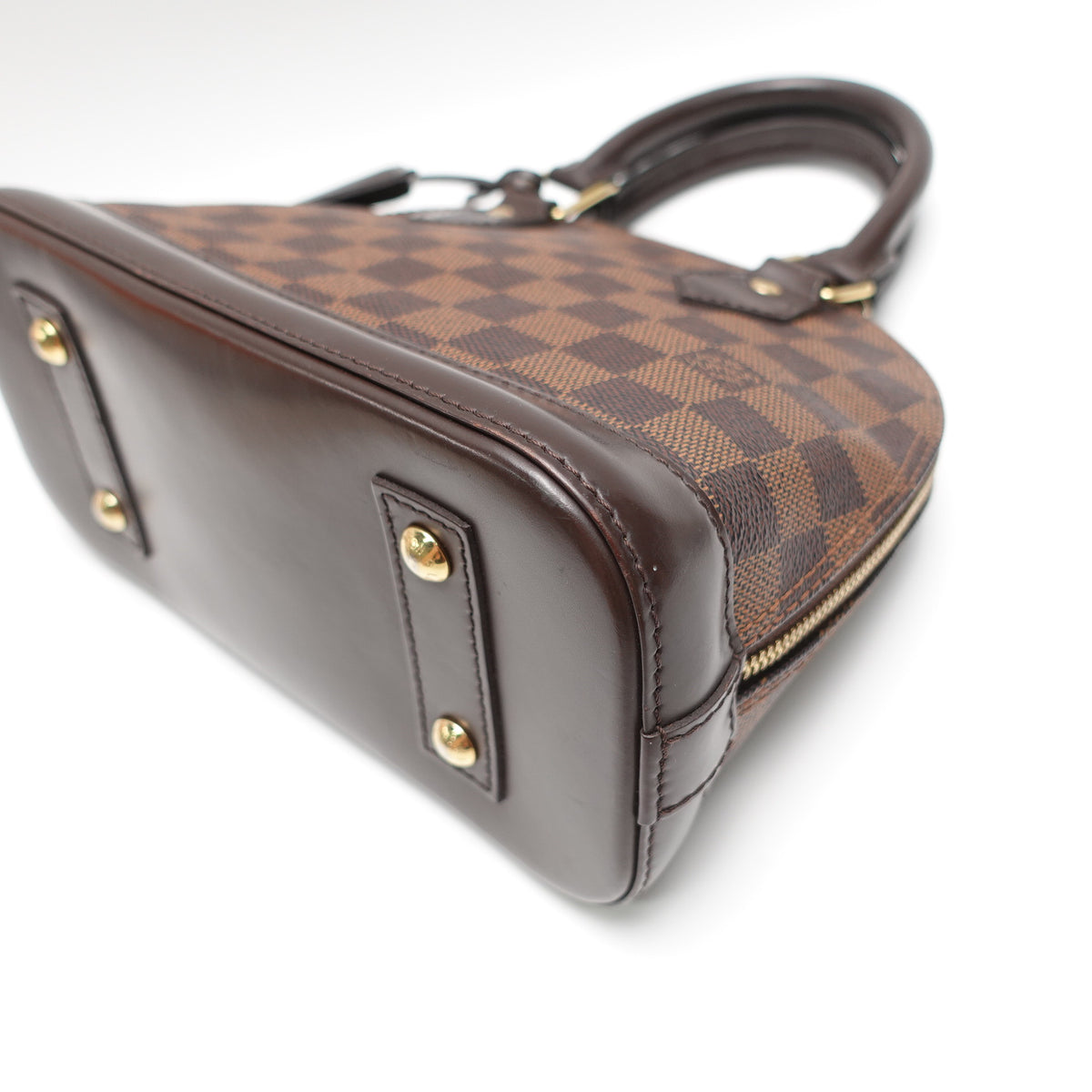 Pre-Owned Louis Vuitton Alma BB Brown Damier Ebene Canvas Shoulder Bag T10434432