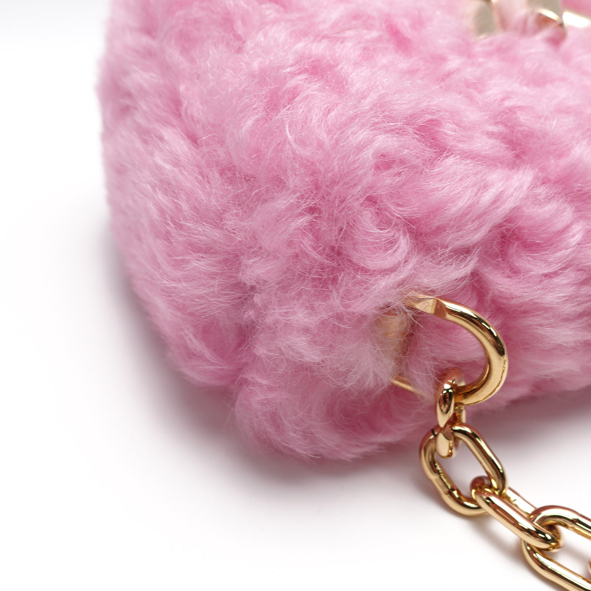 Pre-Owned Louis Vuitton Twist MM Pink Shearling Shoulder Bag T10434955
