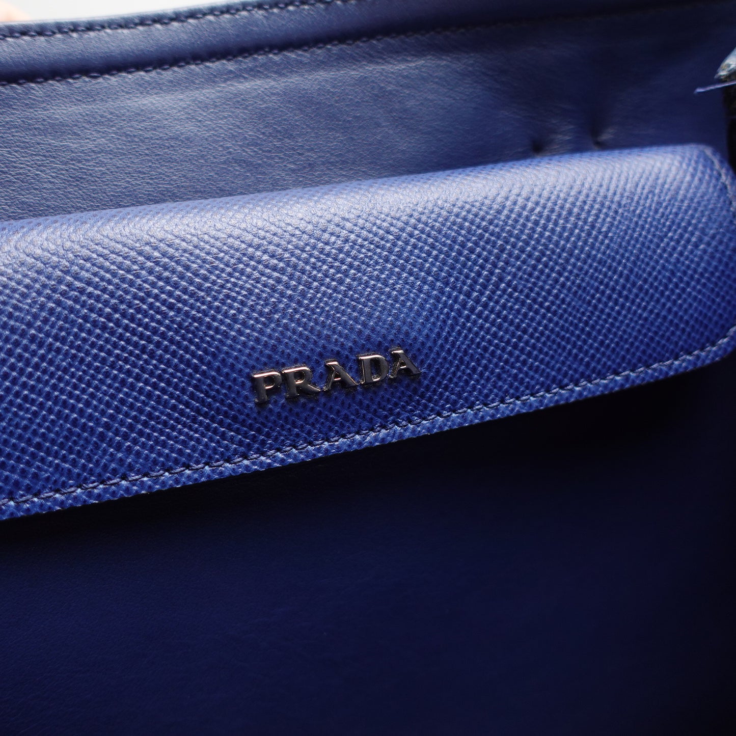 Pre-Owned Prada Double Blue Denim Tote Bag T10436525