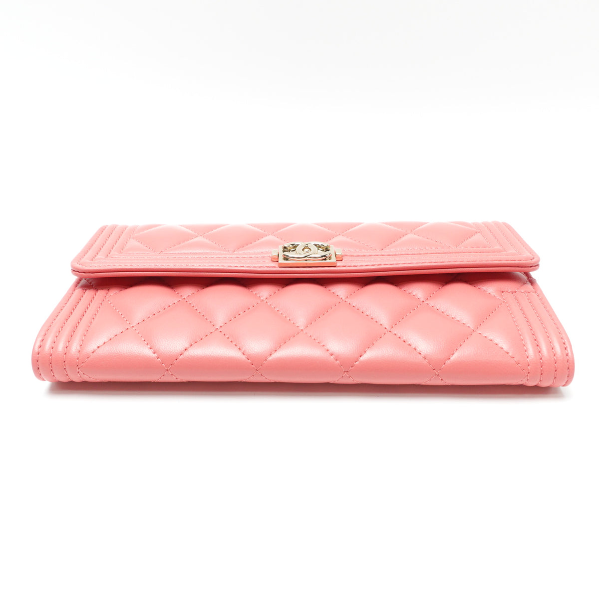 Pre-Owned Chanel Leboy Nude Pink Lambskin Leather Wallet T10437691