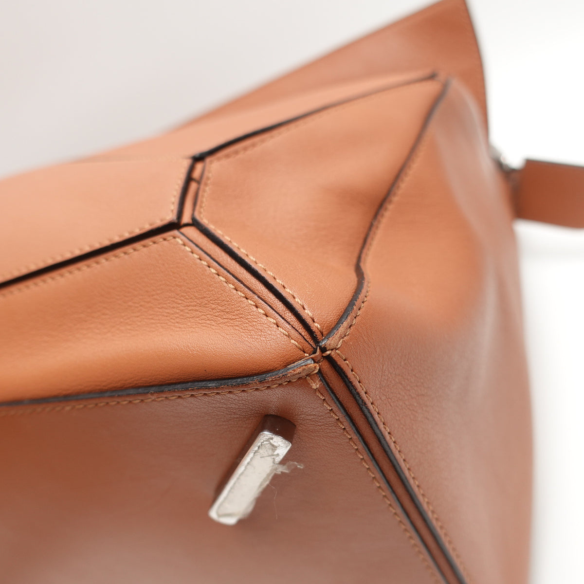 Pre-Owned Loewe Puzzle Large Brown Calfskin Leather Shoulder Bag T10439746