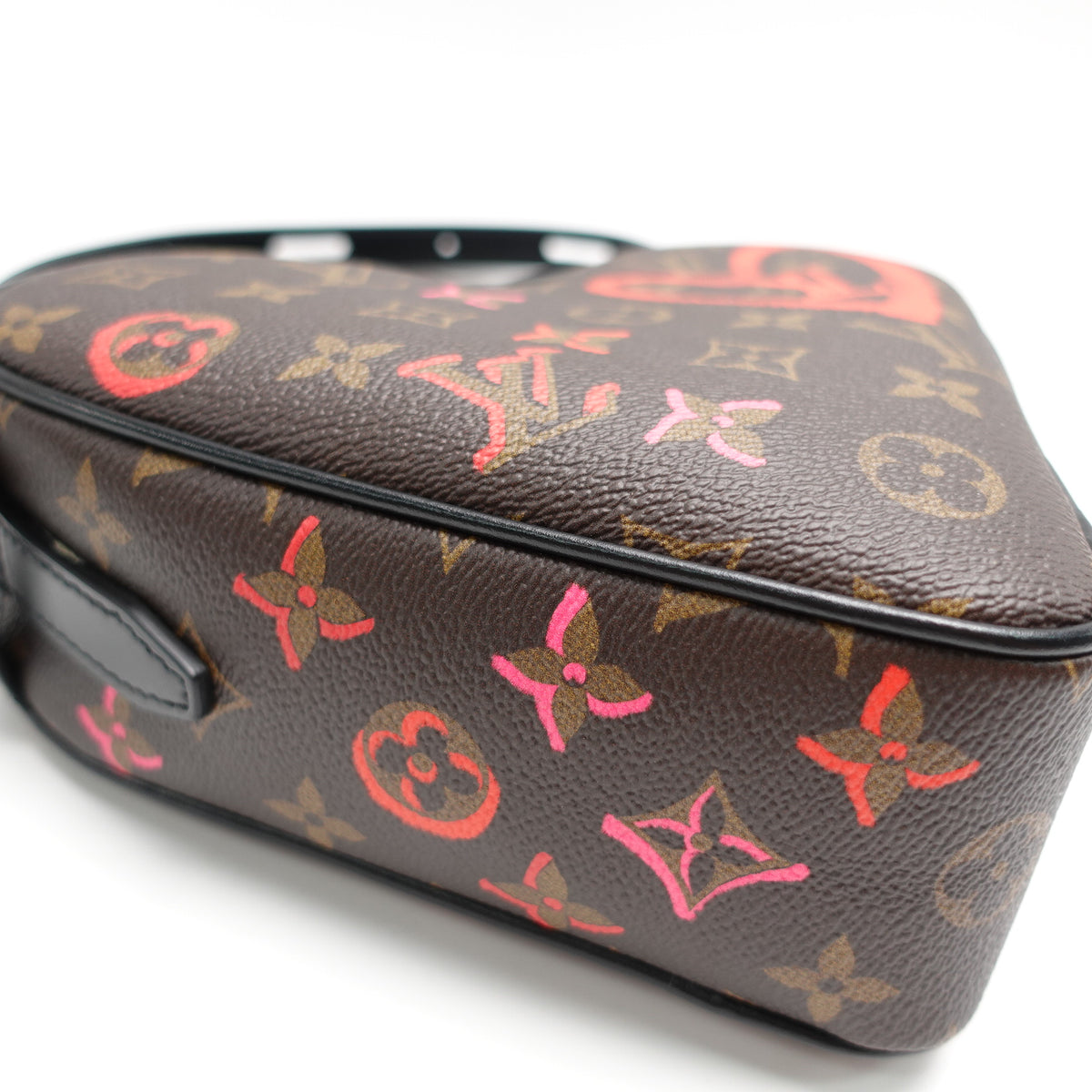 Pre-Owned Louis Vuitton Game On Coeur Brown Monogram Canvas Shoulder Bag T10434429