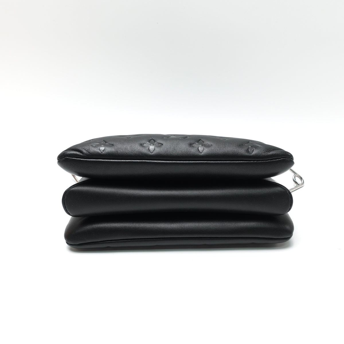 Pre-Owned Louis Vuitton Pochette Coussin Black Lambskin Leather Shoulder Bag T10435438