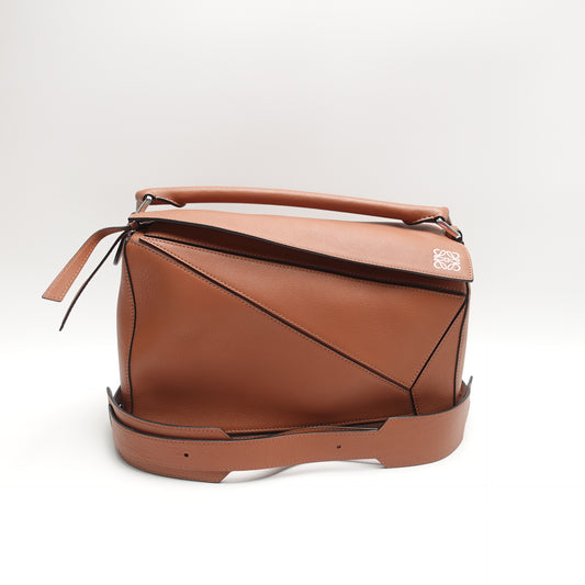 Pre-Owned Loewe Puzzle Medium Brown Calfskin Leather Shoulder Bag T10443959